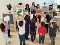 Offida - L'Amministrazione dona libri ai bambini: nuovi libri illustrati allo studio pediatrico e al Polo 0-6