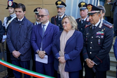 Inaugurata la prima caserma ricostruita dopo il sisma 2016: è la nuova sede dei Carabinieri a Pieve Torina