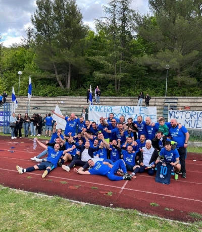 Calcio - L'Acquasanta esulta dopo dodici anni: il club termale torna in Prima Categoria