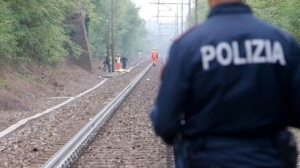 Trovato un cadavere sui binari, blocco temporaneo dei treni nel Fermano