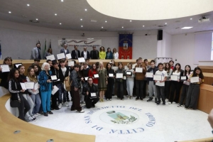 Premiazione del concorso indetto dall' Associazione Smart Piceno APS  " INTELLIGENZA ARTIFICIALE,( A.I.), Turismo e Territorio