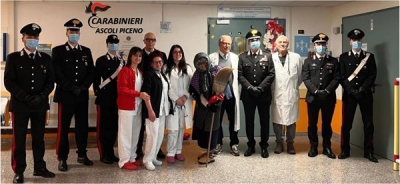 Ascoli Piceno:Carabinieri e Befana in pediatria