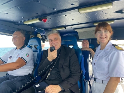 San Benedetto del Tronto, la visita del Vescovo Palmieri alla sede della Guardia Costiera