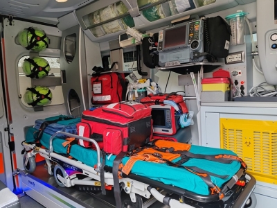 Incidente fra scooter e auto ad Ascoli Piceno, grave un 15enne