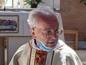 Folignano - Comunit&agrave; in lutto, addio a don Franco Petrucci: parroco emerito di Villa Pigna