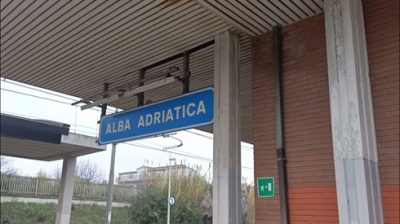 Alba Adriatica, trovato cadavere alla stazione con il naso fratturato