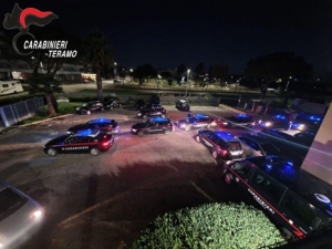 Carabinieri della Compagnia di Alba Adriatica, servizi straordinari per il controllo del territorio