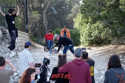 'Lo chiamava rock & roll' tra Ancona e Cupra Marittima, il film in sala nel 2026