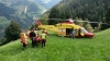 Cade per dieci metri in un burrone in montagna, recuperata e trasferita in eliambulanza