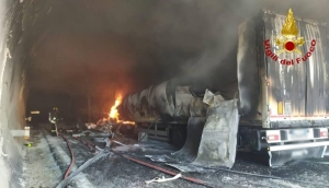 Riunione del Comitato Operativo della Viabilit&agrave; in Prefettura per l&rsquo;esame delle problematiche inerenti la sicurezza alla circolazione dopo la chiusura per l&rsquo;incendio della galleria Vinci sull&rsquo;A14, direzione Pescara