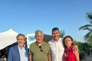Battistoni (FI): "Benvenuto nella famiglia azzurra a Dallasta"