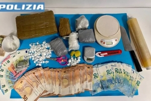 Cocaina nascosta negli ovetti di cioccolato, 35enne in carcere