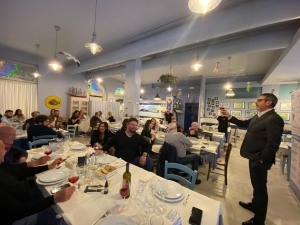 Continua il successo della prima edizione del ciclo di eventi &ldquo;Dalla Vigna alla Tavola&rdquo; &ldquo;UnMarediMarche&rdquo; presso Ristorantino di pesce &ldquo;La Stiva&rdquo;