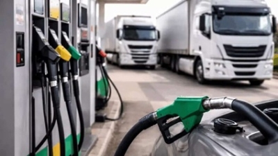 Unatras Marche, 'autotrasporto al collasso con gasolio stabile oltre 2 euro al litro'