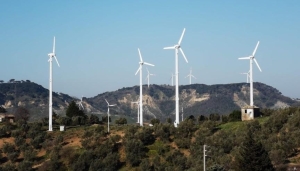 Castignano - Il consiglio comunale d&agrave; l'ok per l'installazione delle pale eoliche