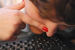 Tra gli studenti aumentano le dipendenze legate all&rsquo;uso di internet e sostanze psicoattive