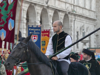 Ascoli Piceno - Mercato dei cavalieri nel mondo della Quintana: Zannori a Tufilla, Coppari a Porta Maggiore
