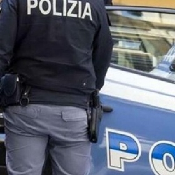 Trovata cocaina e una pistola in casa, arrestato un uomo ad Ascoli Piceno