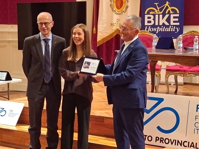 A Recanati si celebra il meglio del ciclismo maceratese 2025: trionfa l'impegno di atleti, tecnici e promotori del territorio