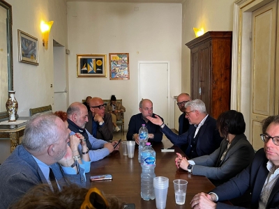 Ast Ascoli, l'assessore alla sanità Calcinaro visita la Casa di comunità di Offida. Concluso il progetto definitivo per i lavori di ripristino del poliambulatorio