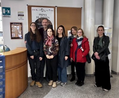 Francesco Tranquilli dedica una poesia alla biblioteca comunale, composta a fine settembre proprio negli ambienti della struttura