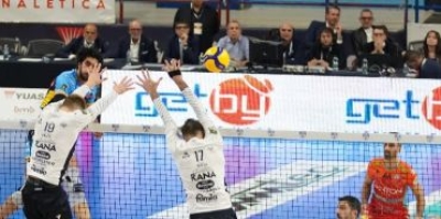 Verona piazza il blitz in casa della Yuasa Battery