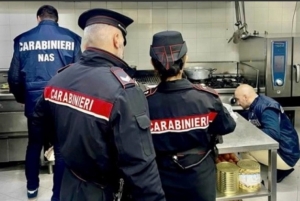 Alba Adriatica: &ldquo;Lavoro nero&rdquo;, i Carabinieri sospendono l&rsquo;attivit&agrave; di un albergo