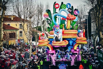 CARNEVALE NELLE MARCHE: UN VIAGGIO TRA TRADIZIONI SECOLARI, BORGHI IN FESTA E SAPORI AUTENTICI