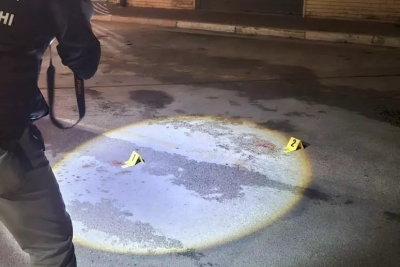 Aggredito mentre passeggia con il cane, condizioni molto gravi