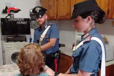 Si fingono Carabinieri per una truffa, arrestati dai militari