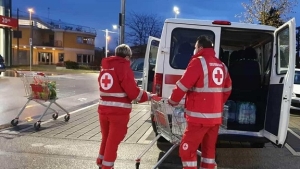 CROCE ROSSA, VIOLENZA CONTRO SANITARI AD ANCONA. VALASTRO: &ldquo;DUE OPERATORI CRI AGGREDITI DA UN 38ENNE. IN QUASI IL 50% DEI CASI, L&rsquo;AGGRESSORE &Egrave; UN UTENTE&rdquo;