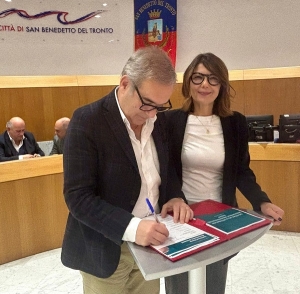 PATTO TRA SETTE COMUNI PICENI, OPERATORI E CITTADINI PER IL TURISMO DEL FUTURO