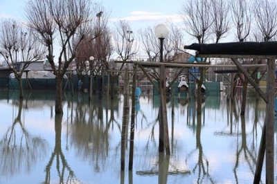Sindaco Porto Recanati, 'interventi subito o città sarà mangiata dal mare'