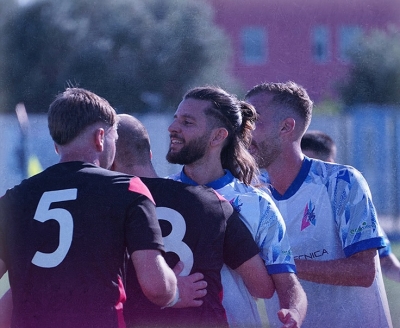 Ottima prova dell'Azzurra Mariner che regola di misura la Palmense F. e vola in vetta