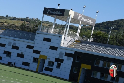 Ascoli Calcio - Vandalizzate le auto di dirigenti e giocatori al Picchio Village