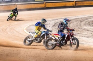 IL MONDIALE FLAT-TRACK VINTO DA KRAJCOVIC, IL VFR SFIORA IL PODIO CON L&rsquo;INGLESE TIM NEAVE