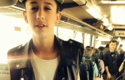 Condannato per la strage di Corinaldo, esce dal carcere per la laurea e fugge