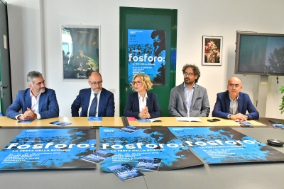 TORNA &lsquo;FOSFORO &ndash; LA FESTA DELLA SCIENZA&rsquo;, A SENIGALLIA LA QUINDICESIMA EDIZIONE ACCENDE LA MERAVIGLIA