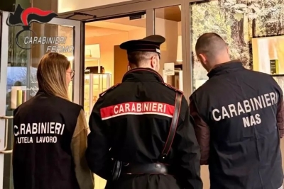 Parafarmacia e tomaifici non in regola nel Fermano