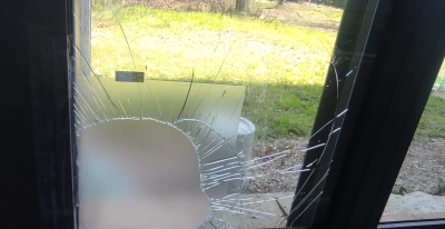 Ascoli Piceno - Banda del buco in azione alla piscina comunale: tanti danni alla struttura