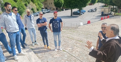 Promessa mantenuta: la Yuasa Battery ha visitato il Santuario della Madonna dell’Ambro