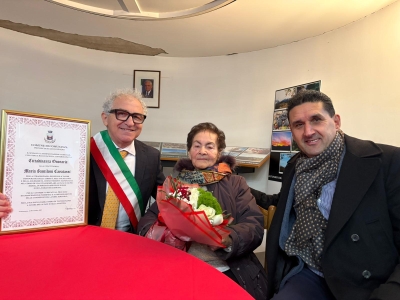 CITTADINANZA ONORARIA A COMUNANZA PER MARIA SANTILONI IN CAVATASSI.