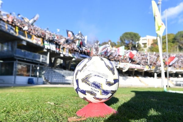 Ascoli Calcio - Lente della Procura sui tifosi bianconeri presenti a Campobasso