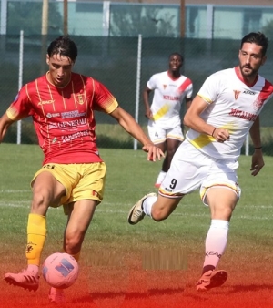 Nel girone F di serie D un po' a sorpresa il team del Presidente De Rossi &egrave; in testa alla classifica