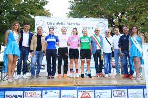 Tra Offida e Corridonia sta per entrare nel vivo l&rsquo;ottava edizione del Giro delle Marche in Rosa 2025