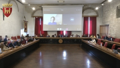 Ascoli Piceno - Consiglio comunale, 'botta e risposta' sul caso degli striscioni