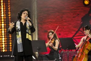Musicultura 2025: in onda su Rai2 la Finale della XXXVI Edizione del Festival della Canzone Popolare e d&rsquo;Autore dallo Sferisterio di Macerata