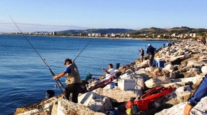 Si disputa domenica 24 novembre l&rsquo;edizione 2024 del Trofeo &ldquo;Riviera delle Palme&rdquo;, gara di pesca con canna da riva
