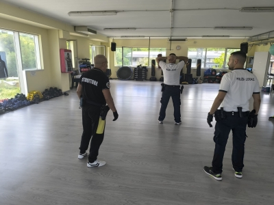 Cerimonia di consegna degli attestati agli agenti della Polizia Locale di Ascoli Piceno