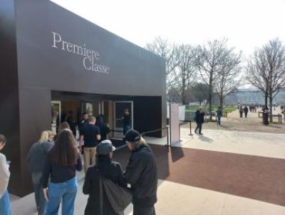 PARIGI 2026: IL SISTEMA MODA MARCHIGIANO PROTAGONISTA ALLA FASHION WEEK CON TRANO&Iuml; E PREMI&Egrave;RE CLASSE